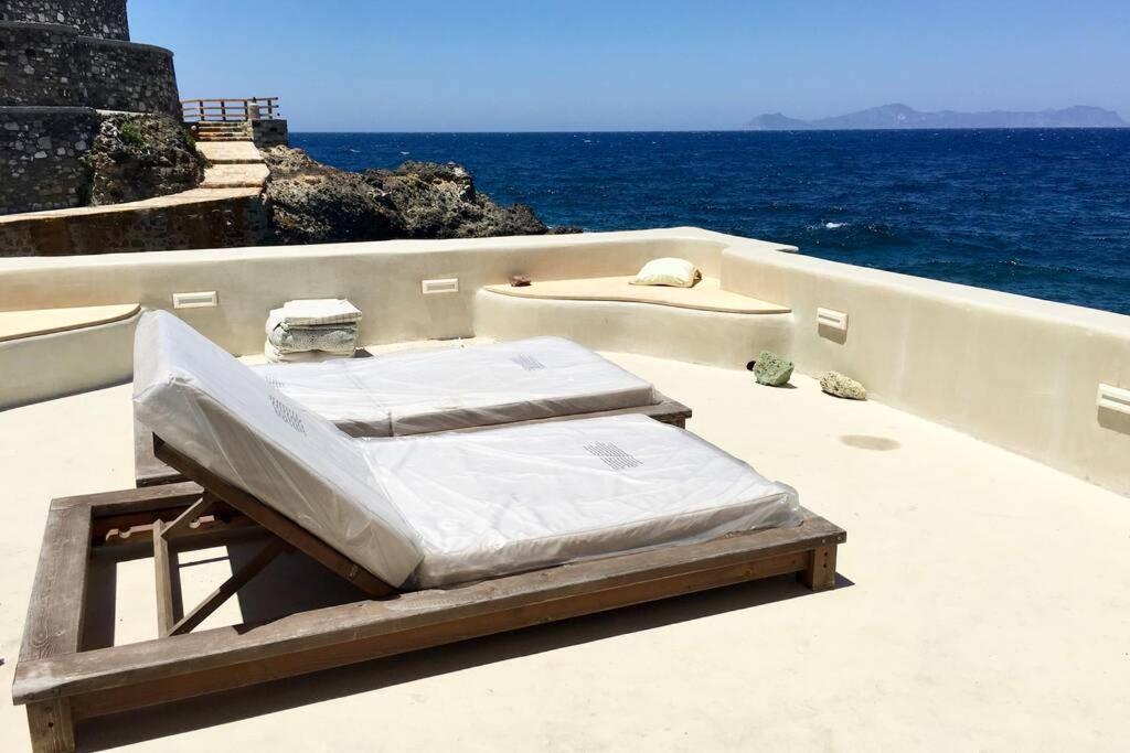 Poseidon House Villa Mandrákion Buitenkant foto