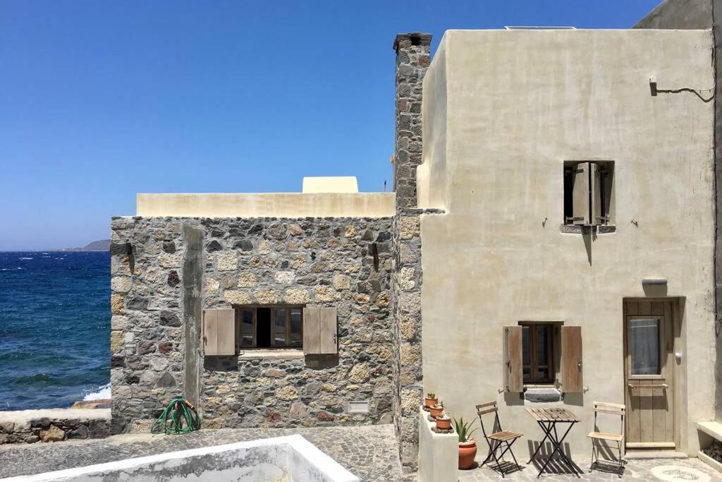 Poseidon House Villa Mandrákion Buitenkant foto