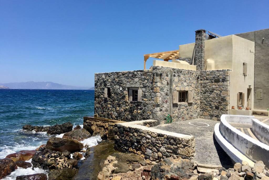 Poseidon House Villa Mandrákion Buitenkant foto